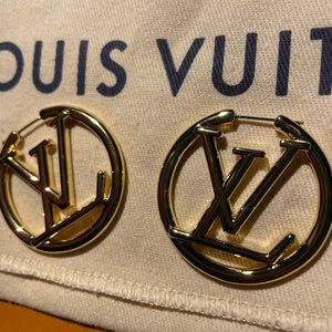 LV EAR HOOPS
